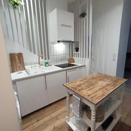 Apartment Avec Jardin
